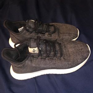 Adidas tubular shadows